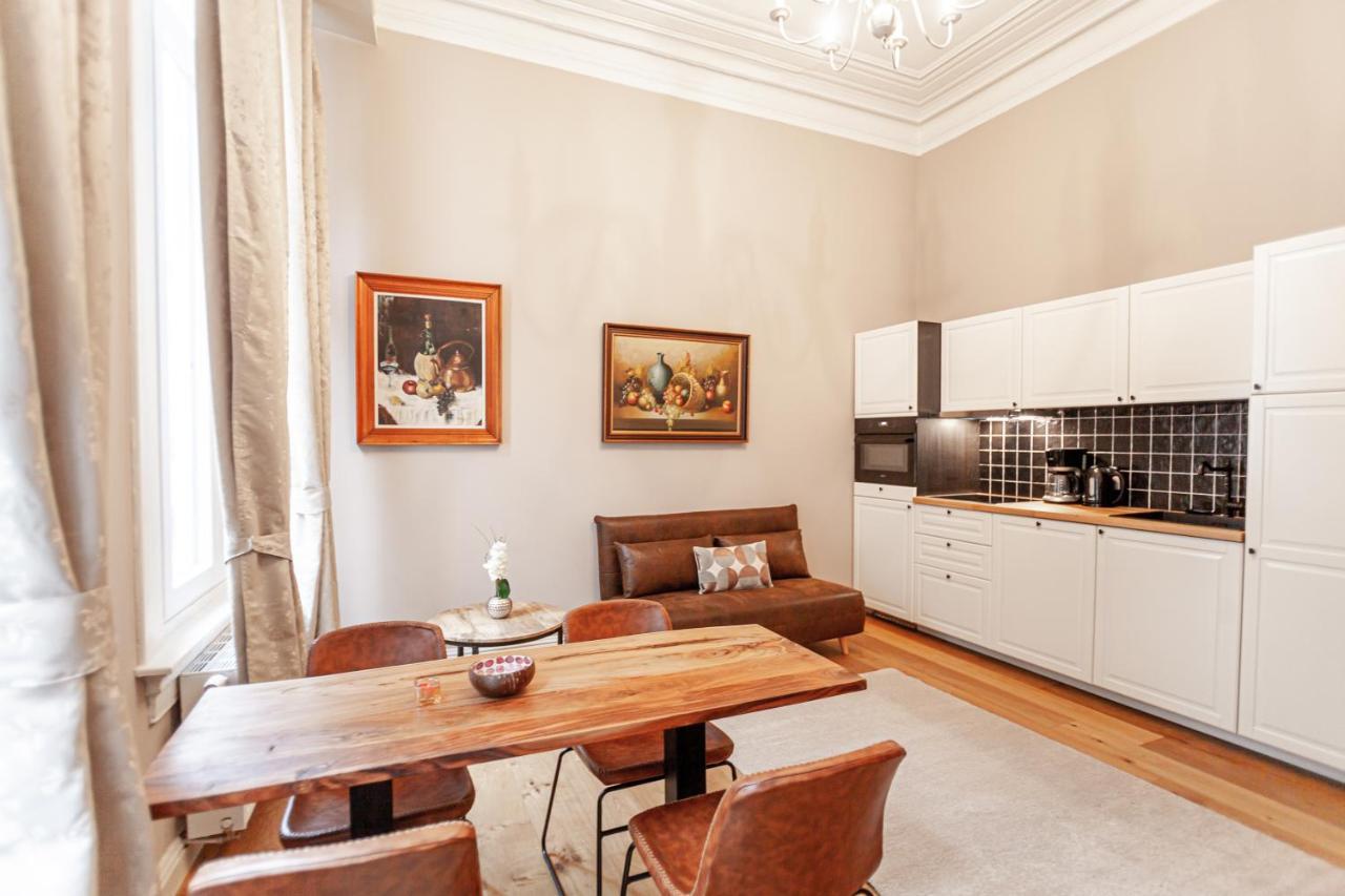 Luxury Suites Palace By Rikas Hotels Anvers Dış mekan fotoğraf