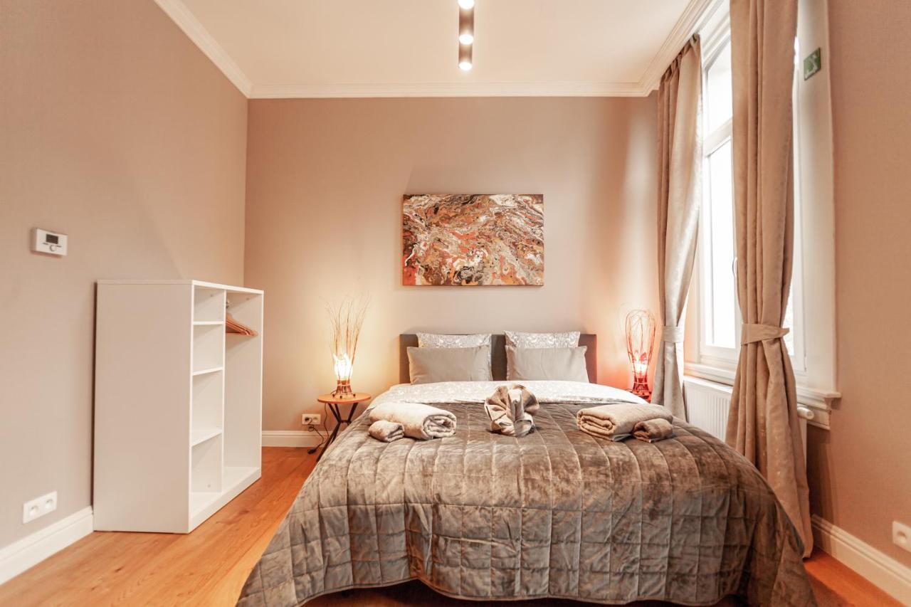Luxury Suites Palace By Rikas Hotels Anvers Dış mekan fotoğraf